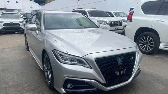 TOYOTA CROWN ATHLETE HYBRID 2019MODEL SUNROOF image 4