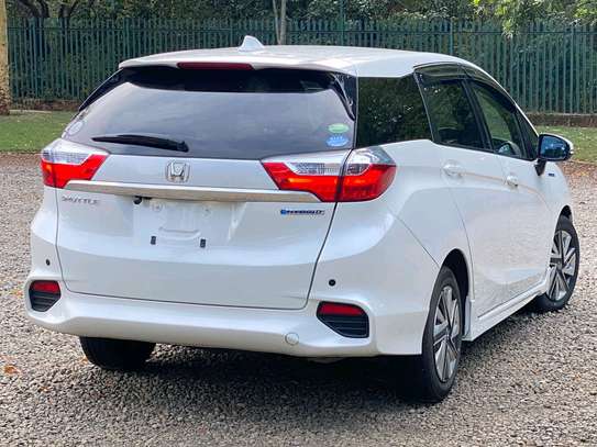 Honda fit shuttle hybrid white color fully loaded 2019 model image 4