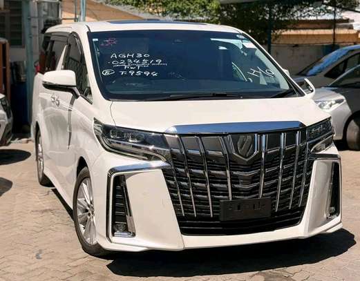 TOYOTA ALPHARD NEW SHAPE 2019 WHITE image 4