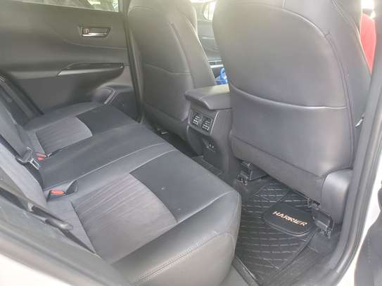 Toyota harrier image 8