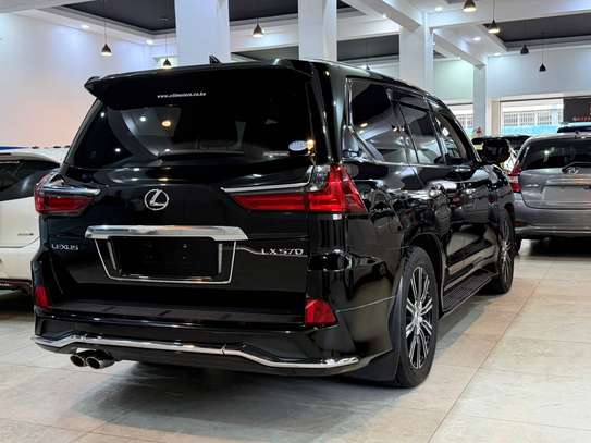 Lexus LX 570 Black Full-Size Luxury SUV image 2
