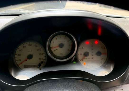 Toyota RAV4 4WD image 3