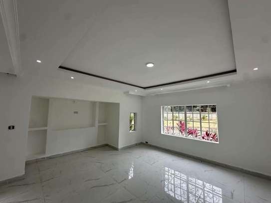 3 Bed House with En Suite in Muthaiga image 4