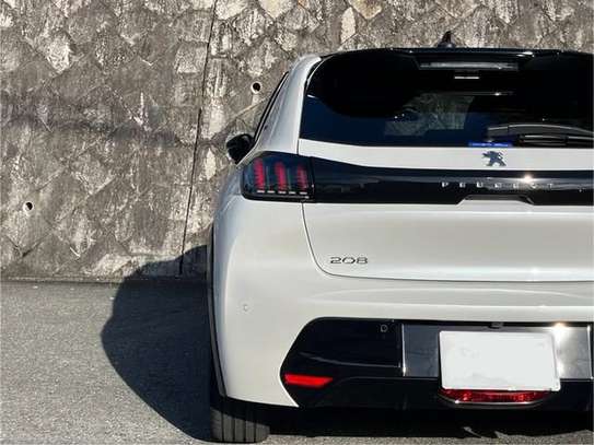 2022 PEUGEOT 208 GT image 9