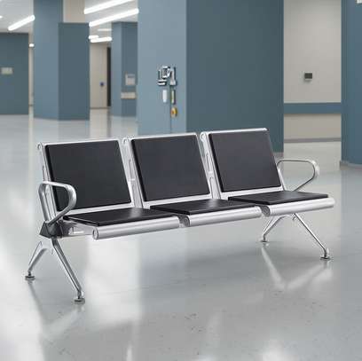 Hard Pad 3-Link Leather Waiting Bench image 5