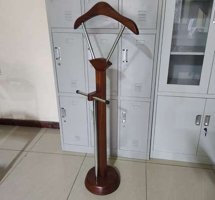 Coat Hangers:Executive Mahogany Coat Hanger In Nyacheki image 7