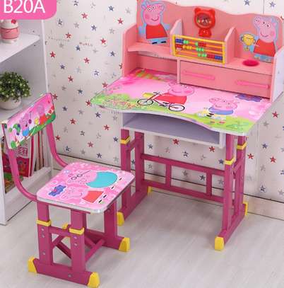 Kids desk And Seat: Pink Kids Desk And  Seat  in Homabay image 9