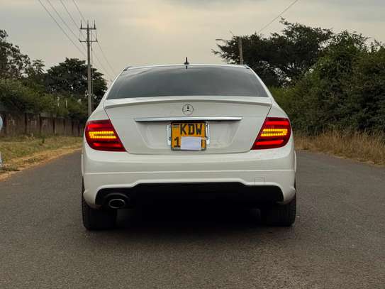 Mercedes C200 Avantgarde image 2