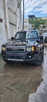 Land Cruiser J250 image 3