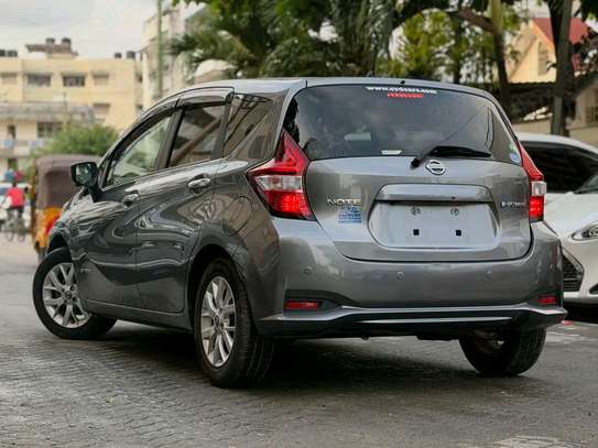 Nissan note empower image 2