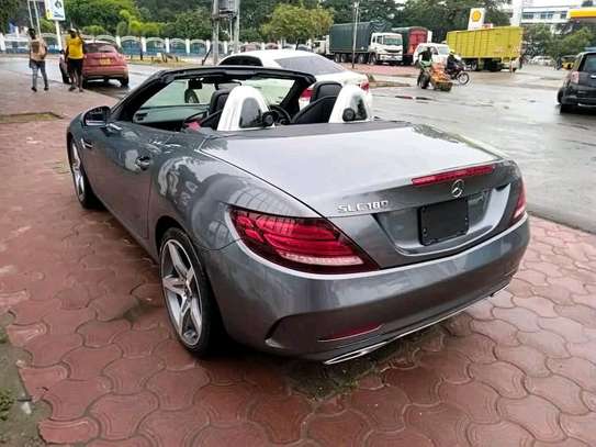 Mercedes Benz SLC 180 convertible image 11