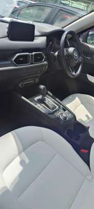 Mazda Cx-5 Diesel engine white interior AWD image 4