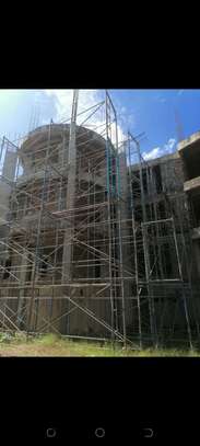 Hire scaffolds with experts image 3