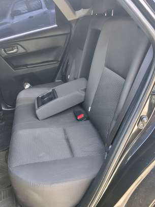 TOYOTA ARIUS image 4