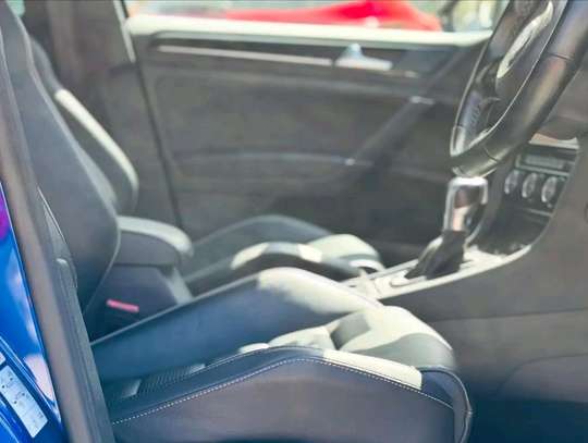 Volkswagen Golf R 2000cc 2019 image 7
