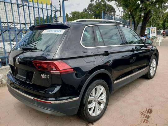 Volkswagen Tiguan 2000cc TDI Diesel 2018 image 13