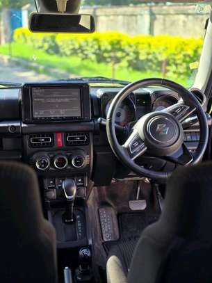 Suzuki jimny 4*4 image 8