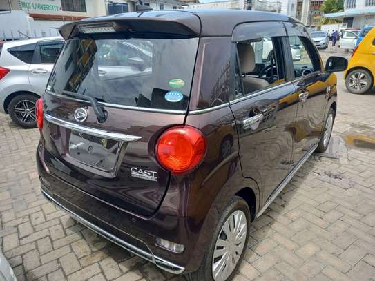 DAIHATSU CAST 2019 image 4