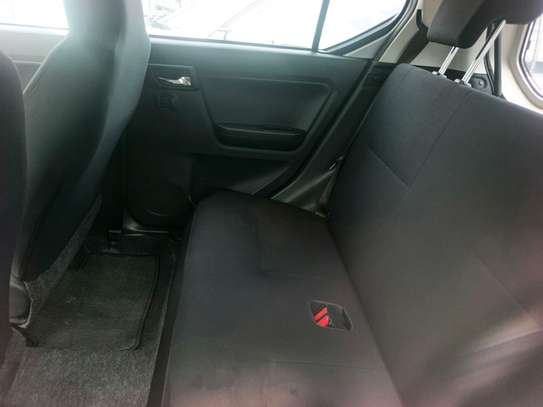 Toyota pixis image 2