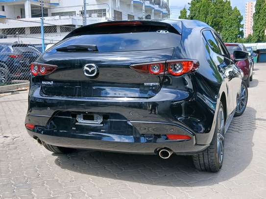 Mazda 3 image 24