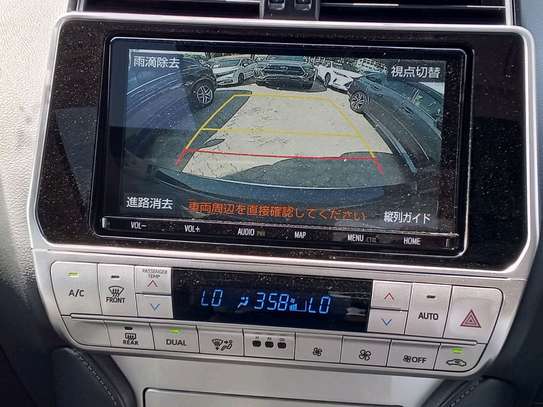 Toyota prado petrol image 13