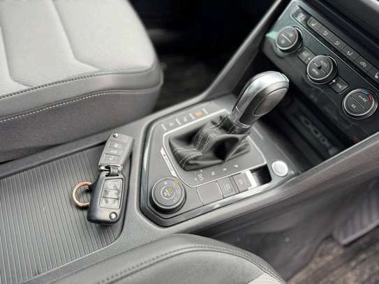 Volkswagen Tiguan R-line Diesel 2018 TDI image 7