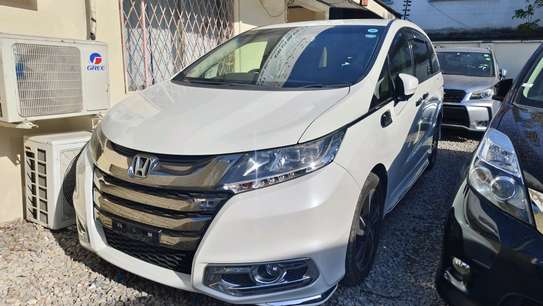 Honda Odyssey white 2018 Sport image 2