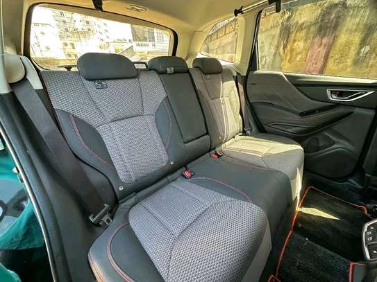 Subaru Forester SK9 E- break Black 2019 image 7