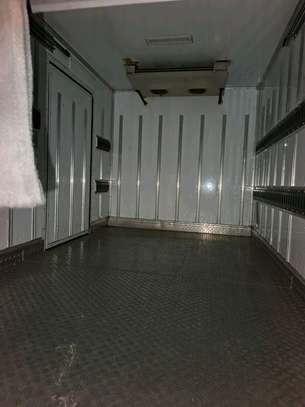 ISUZU   Elf NOR 85 image 3