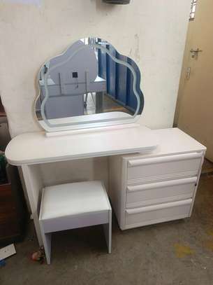 Dressers : Vanity Dressing Table with LED Lights image 5