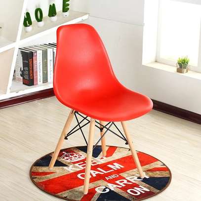 Modern Eames Plastic Dining Chair image 4