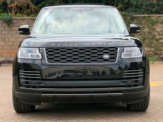 2019 Range Rover Vogue autobiography image 3