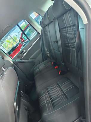 Volkswagen Tiguan white lounge 2017 image 8