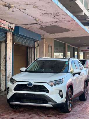 Toyota Rav4 hybrid image 7