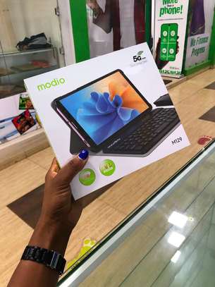Modio 2-in-1 laptop | tablet @ 14,499 image 2