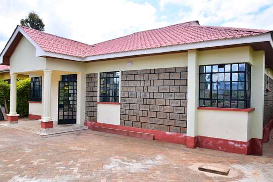 Bungalow for sale image 6