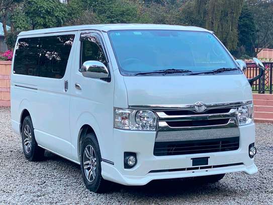 Toyota Hiace 7L Grand Hiace white color fully loaded 2019 image 9