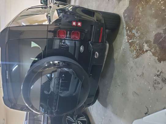 Land Rover defender image 7