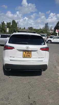 LEXUS NX200T 2018MODEL SUNROOF image 2