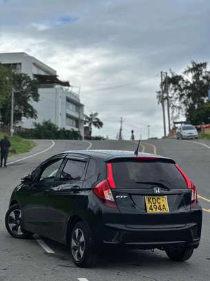 HONDA FIT NORMAL 2013MODEL 1300CC FULLY LOADED image 2