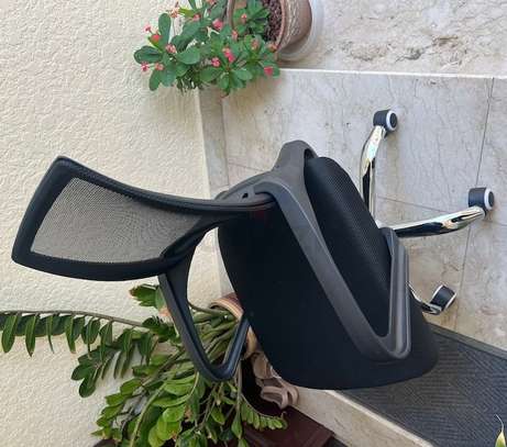 office secretary chair image 2