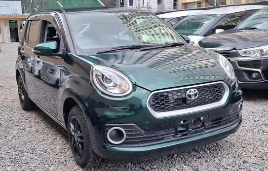 Make Toyota Passo Moda Green color 2020 model image 2