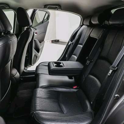 Mazda Axela  diesel image 4