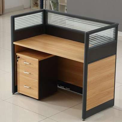 Office Workstation; Modern One Way Office Workstation image 7