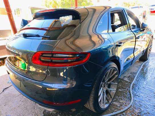 Porsche Macan S turbo 2017 image 10