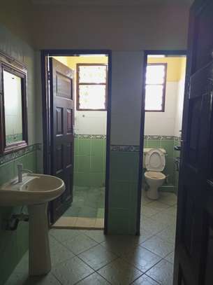 3 Bed Apartment with Borehole at Customs image 5