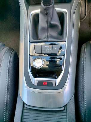 Fresh Import Peugeot 308 1.6L image 6