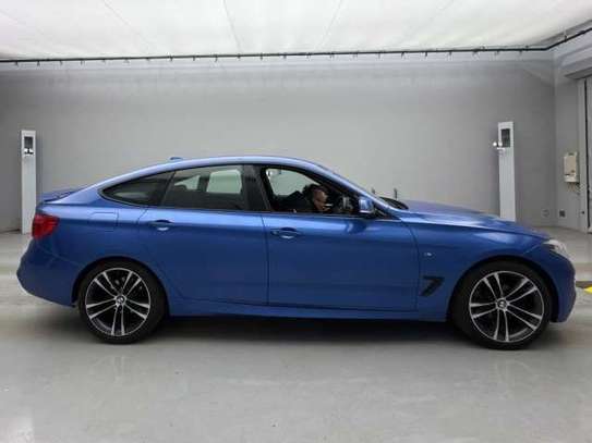 2019 BMW 3 SERIES 320dxDrive GranTwo 4WD image 4