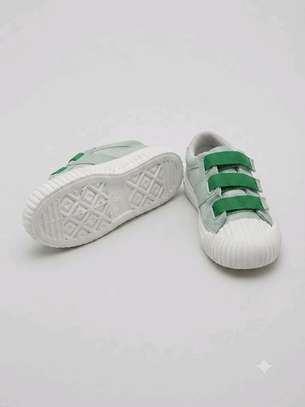 Sneakers unisex thrift image 2