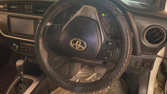 TOYOTA AURIS 2013MODEL image 8